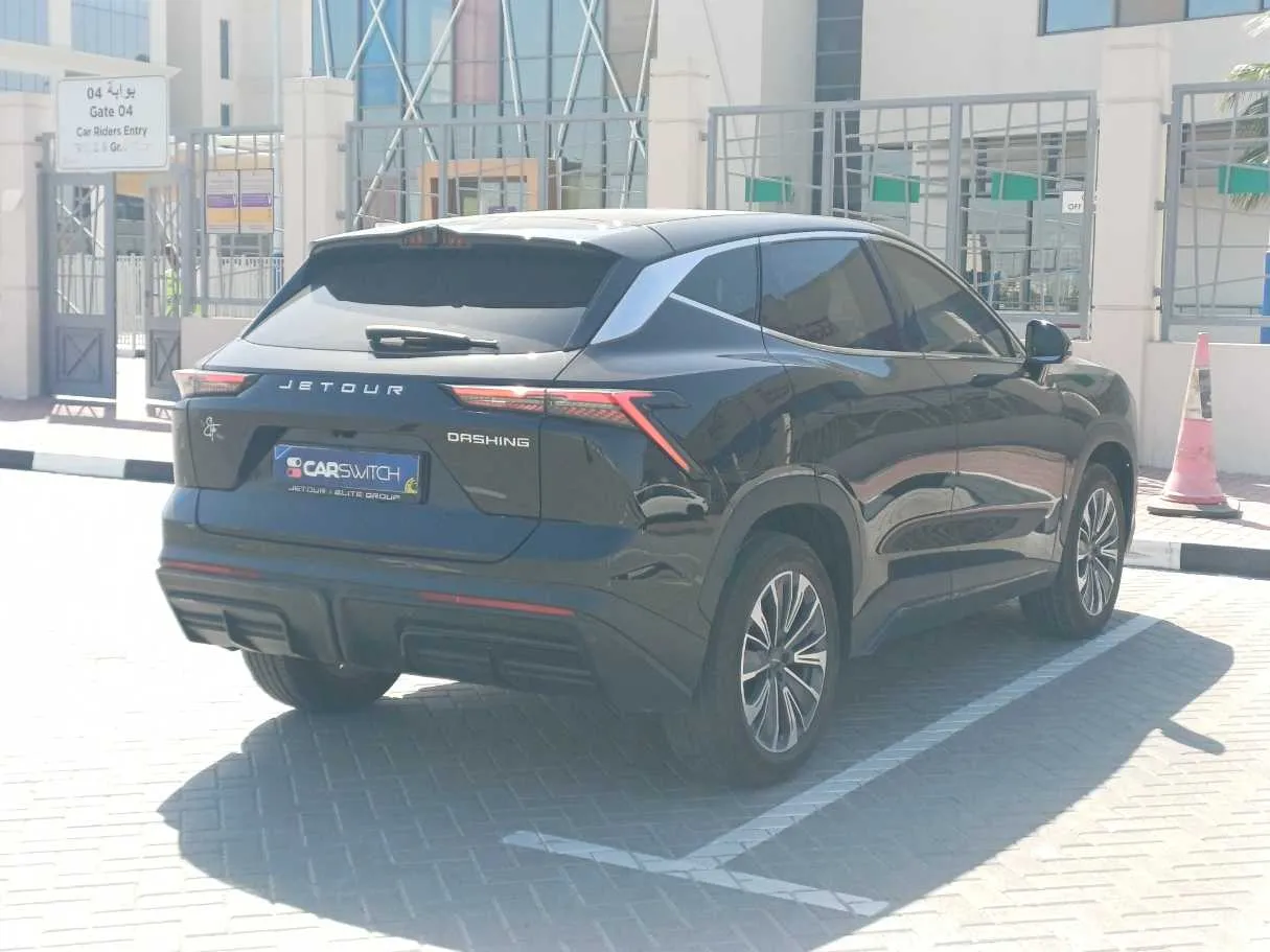 Car image 5