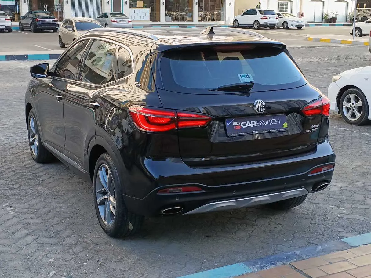 Car image 7