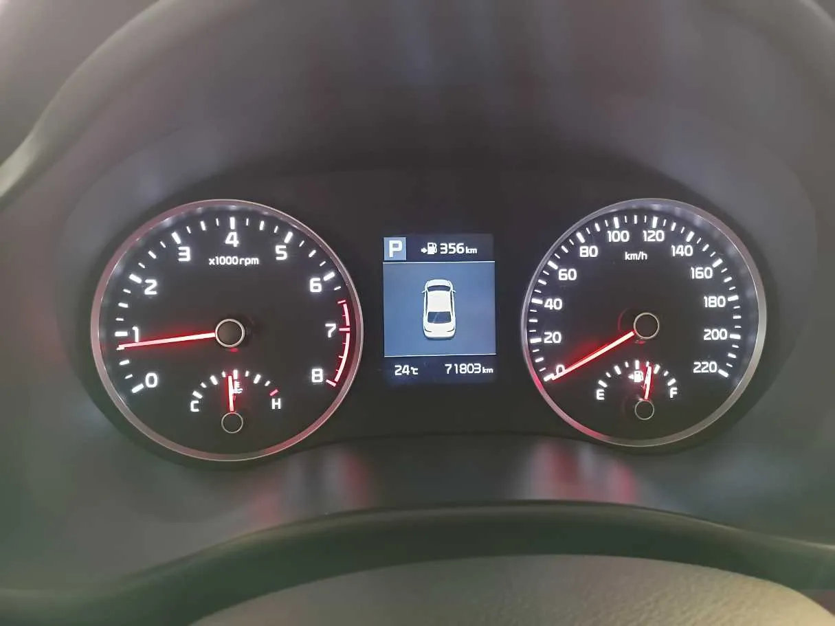 Car image 20