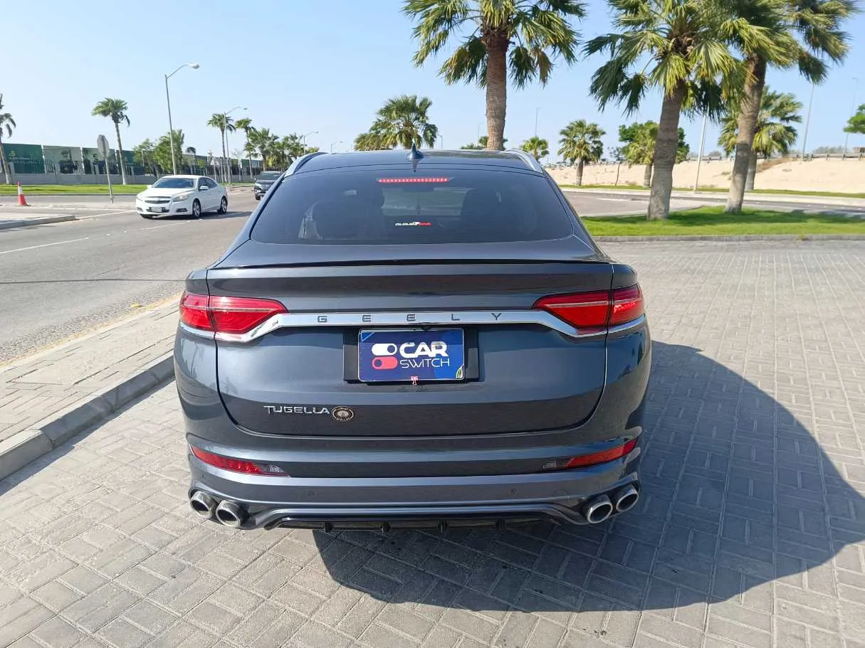 Car image 6