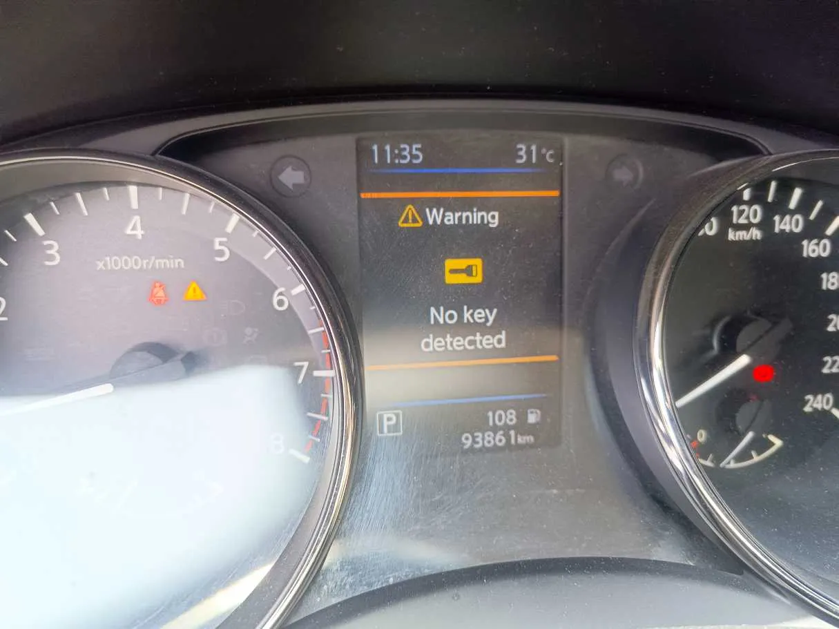 Car image 27