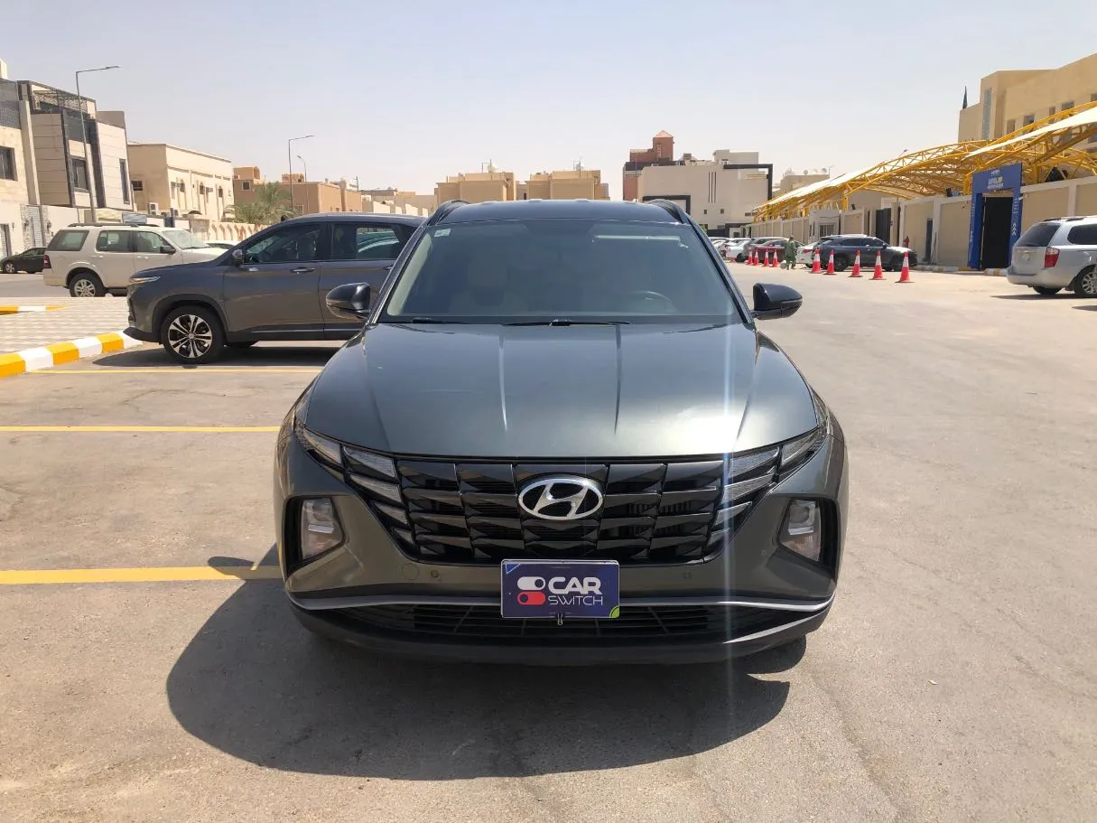 Car image 2