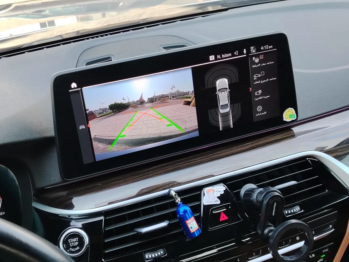 Car image 22