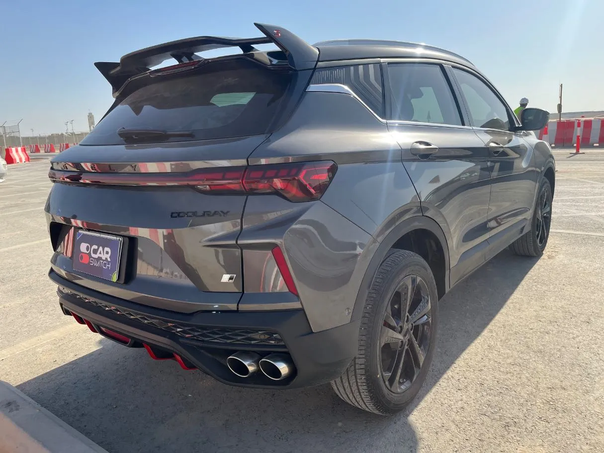 Car image 5