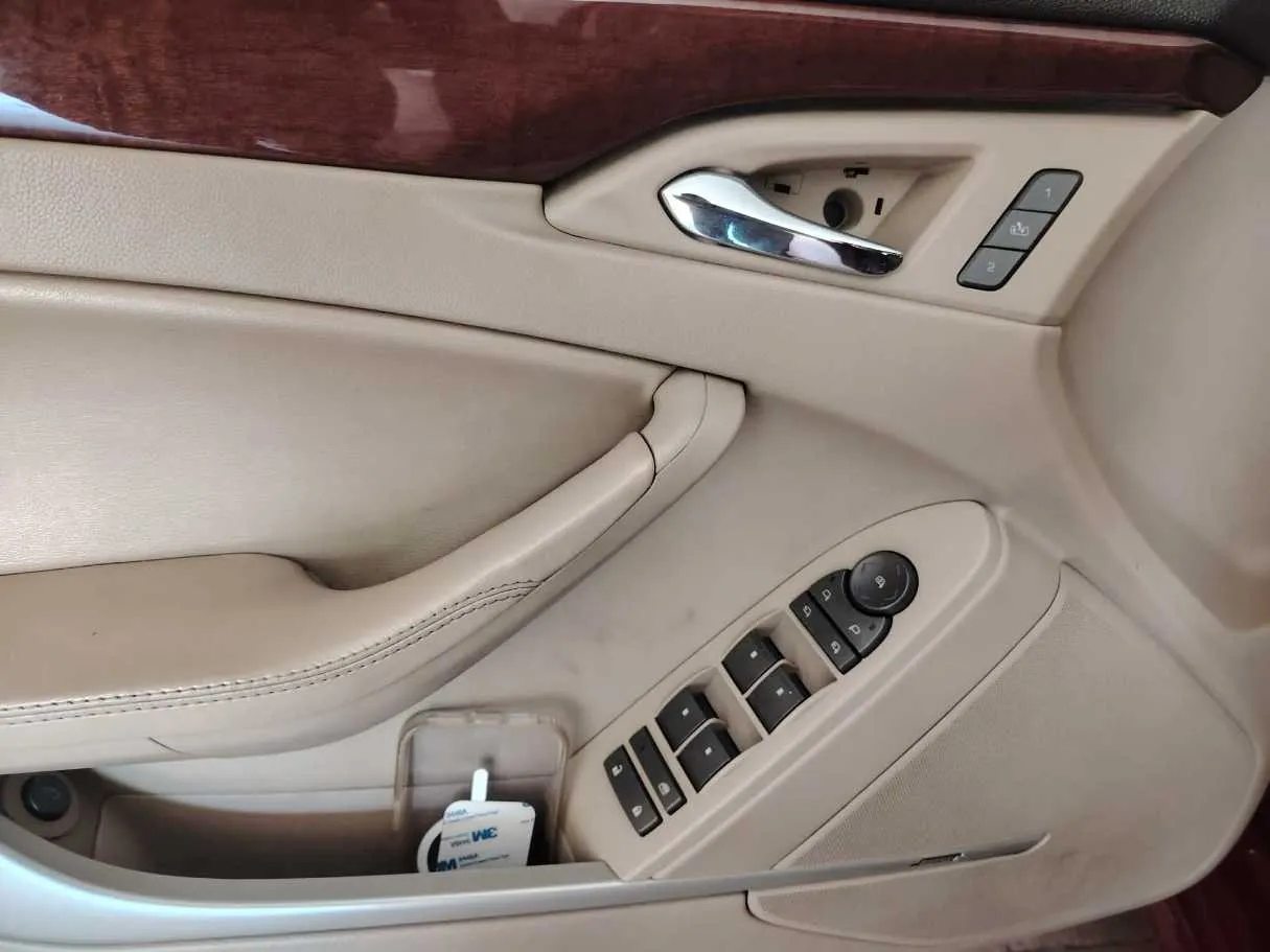 Car image 36