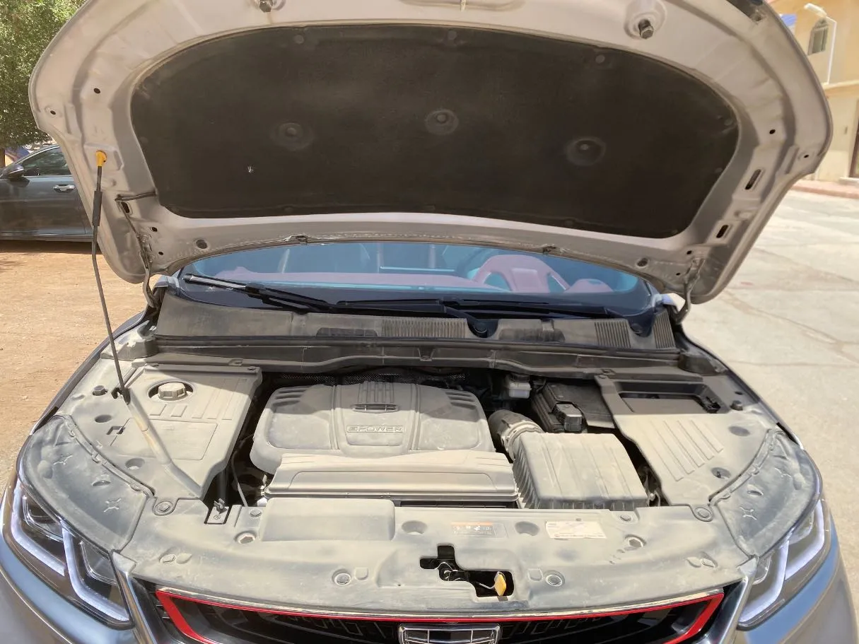 Car image 26