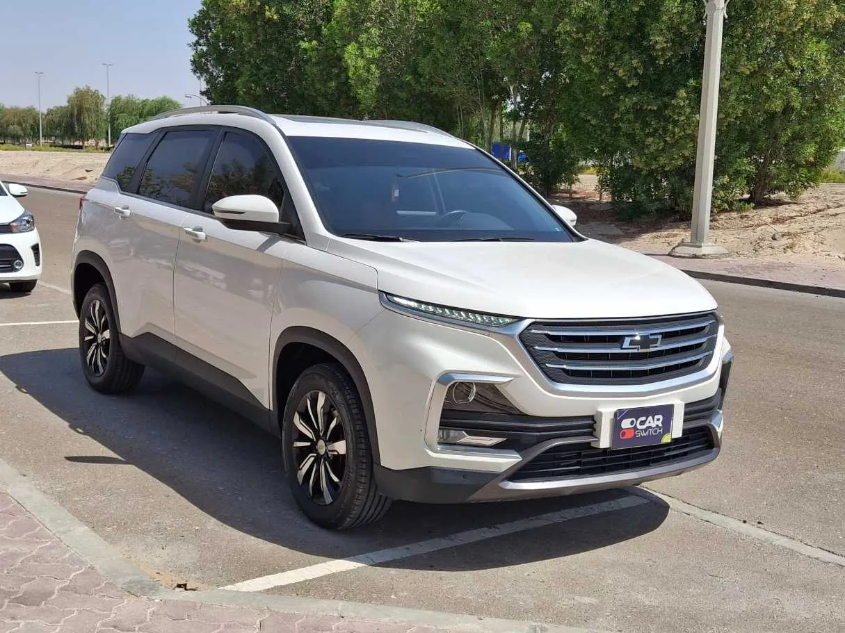 Car image 3