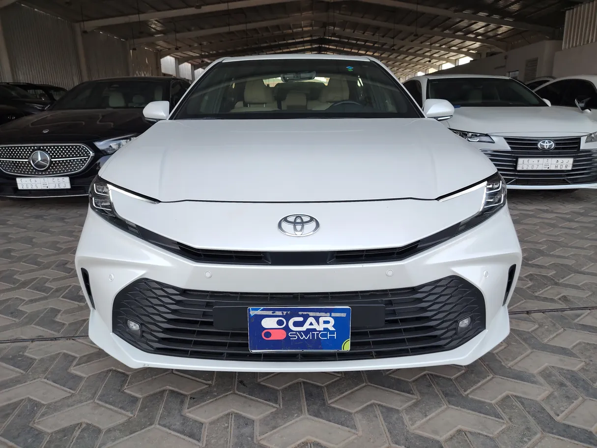 Car image 2