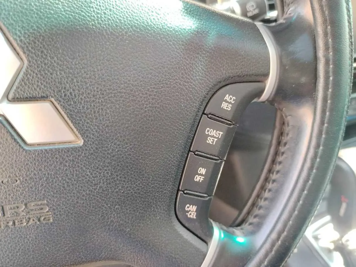 Car image 43