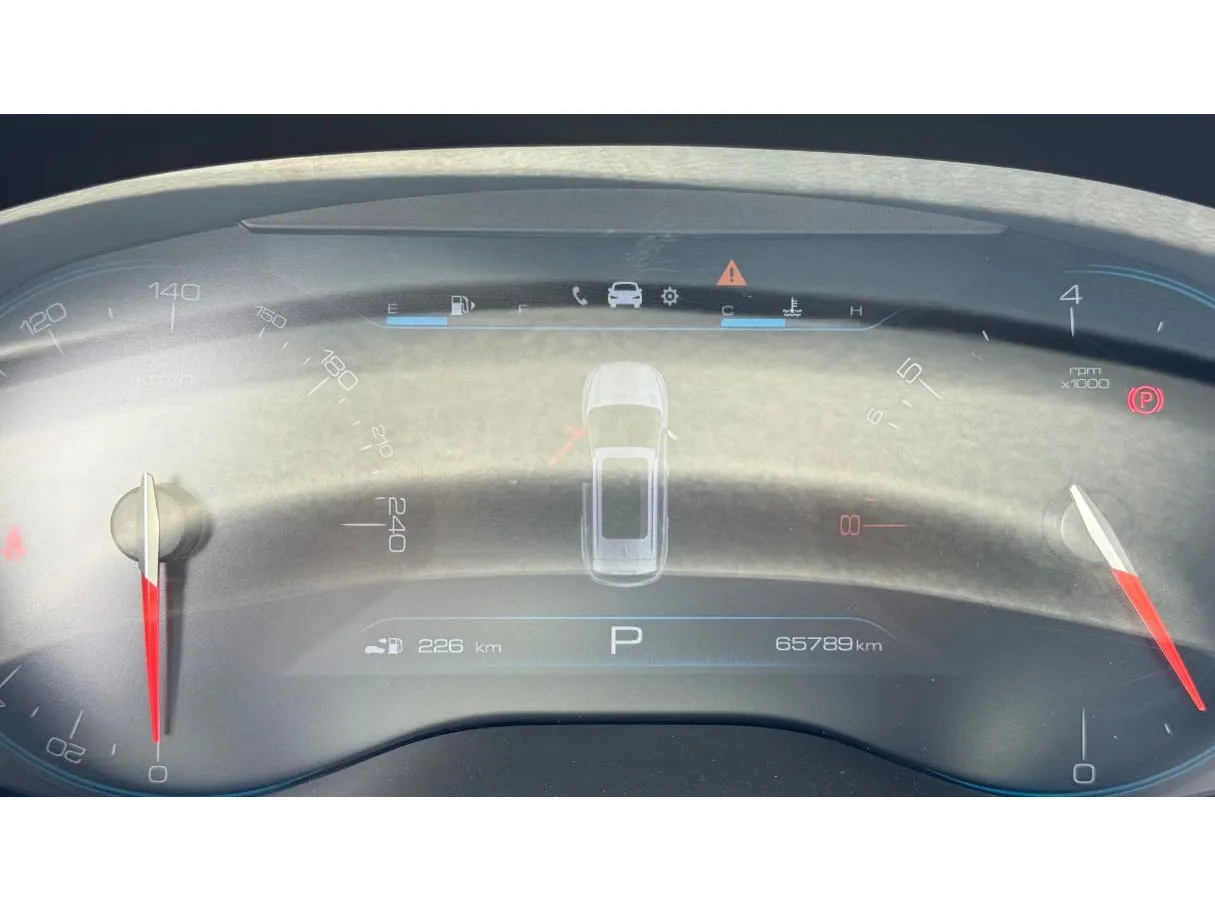 Car image 21