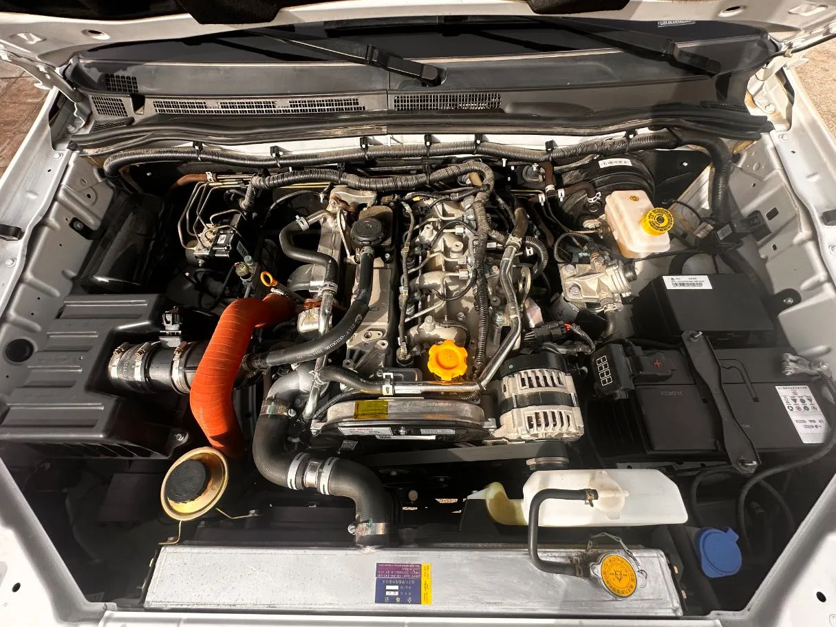 Car image 24