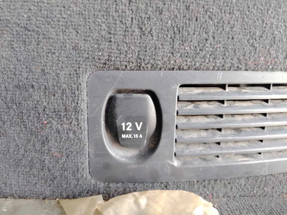 Car image 31