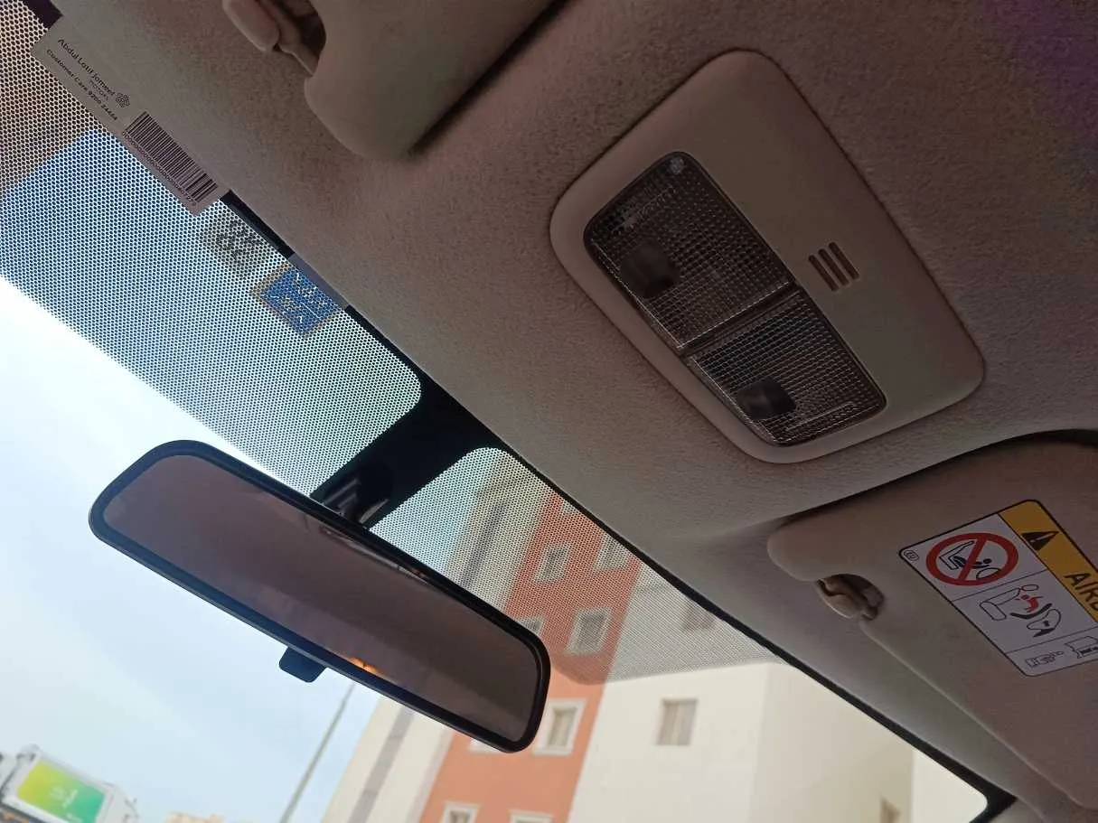 Car image 22