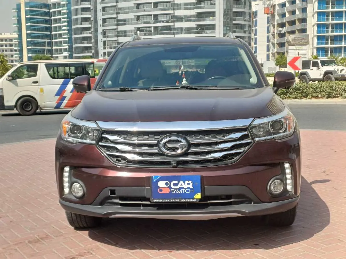 Car image 2