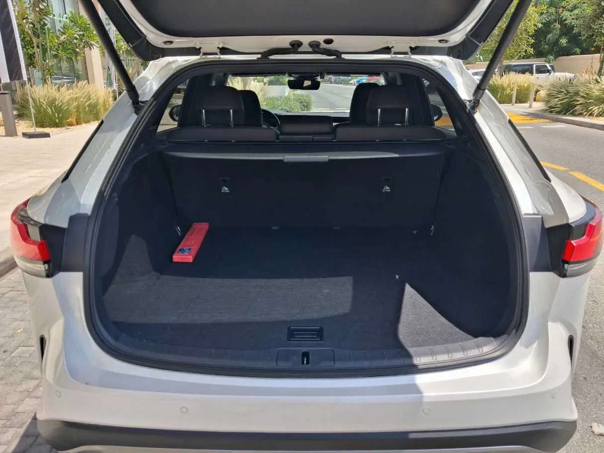 Car image 21