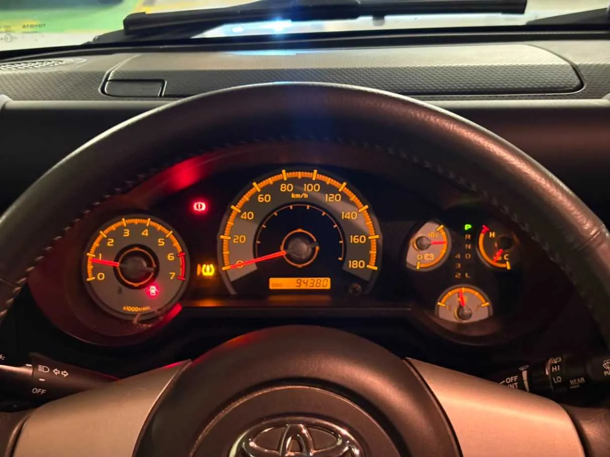 Car image 20