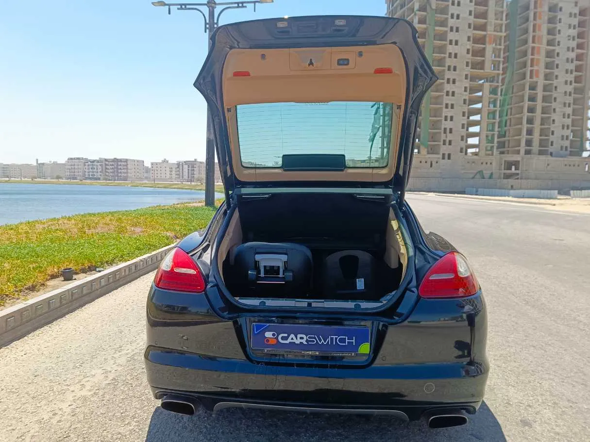Car image 31