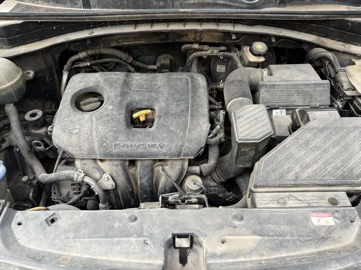 Car image 29