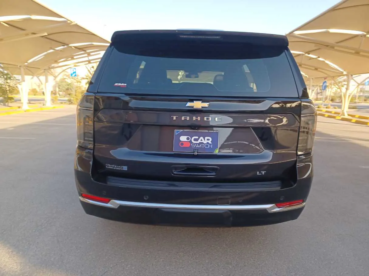 Car image 6