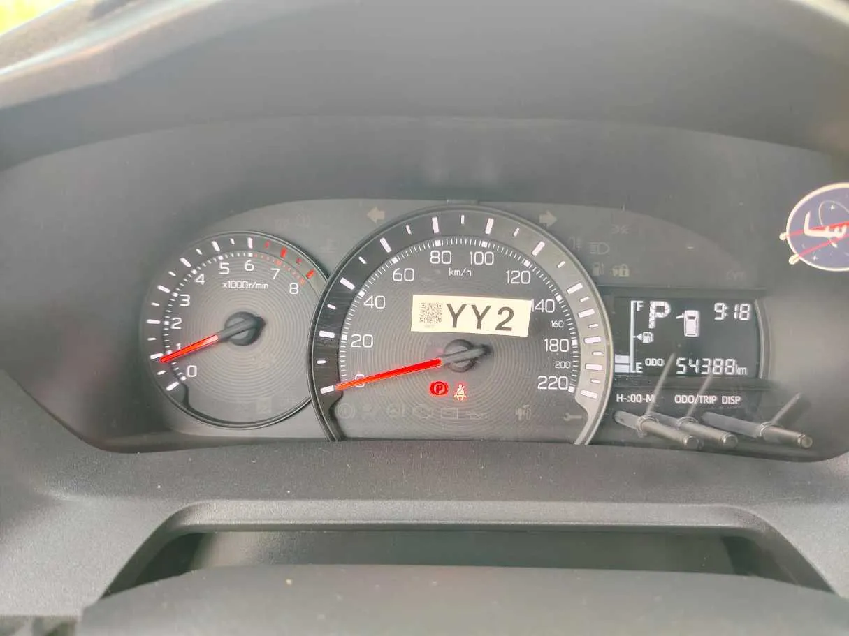 Car image 27