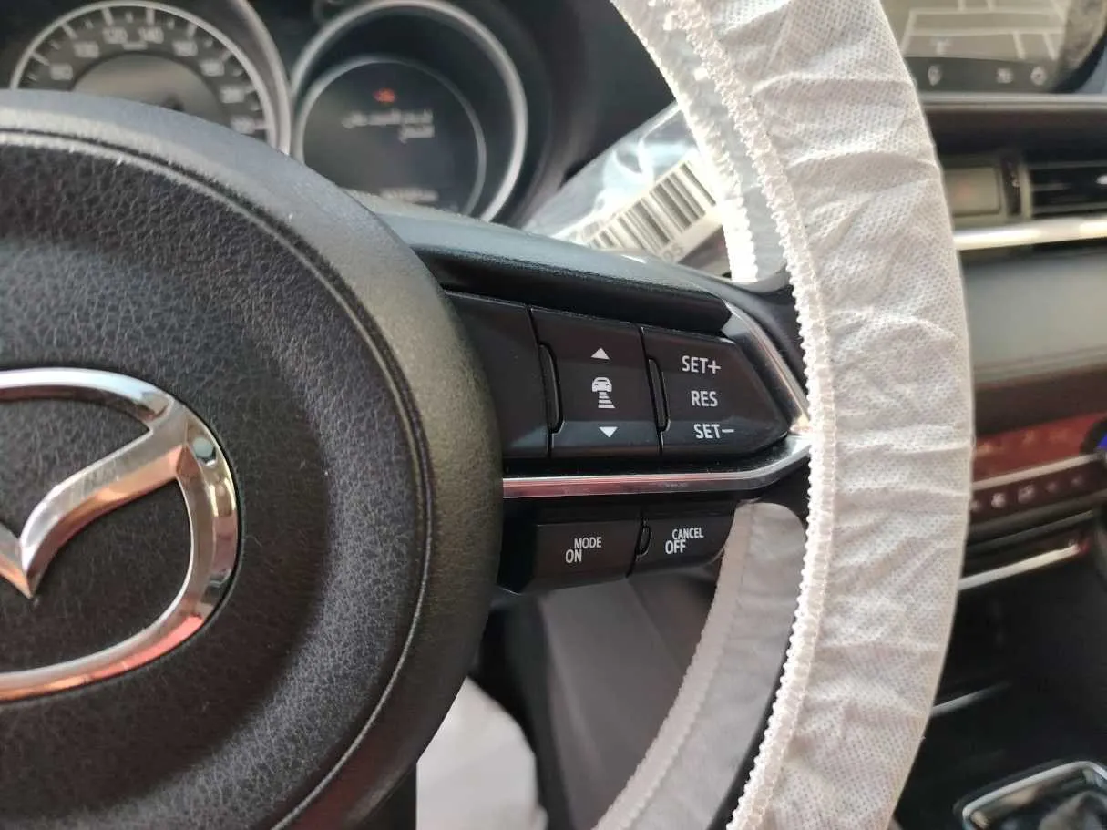 Car image 40