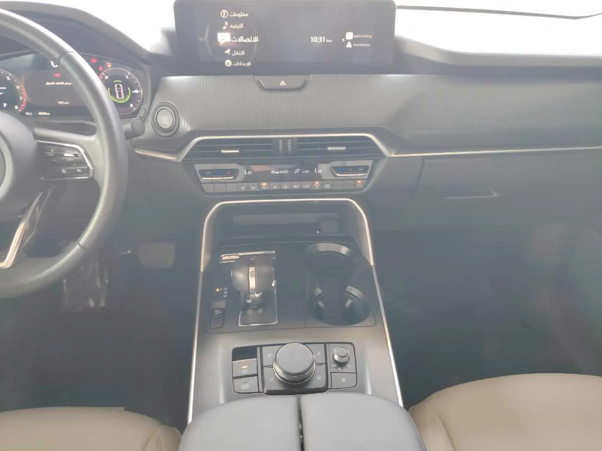 Car image 23