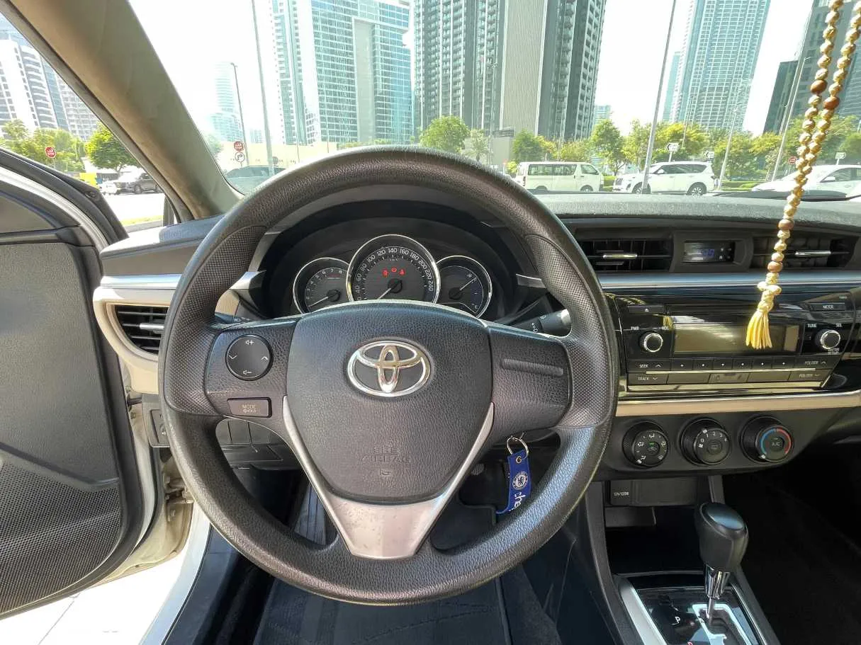 Car image 27