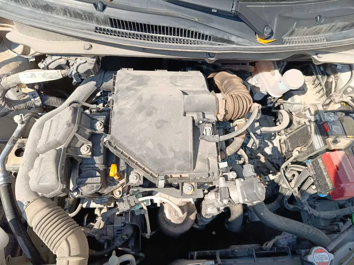 Car image 33