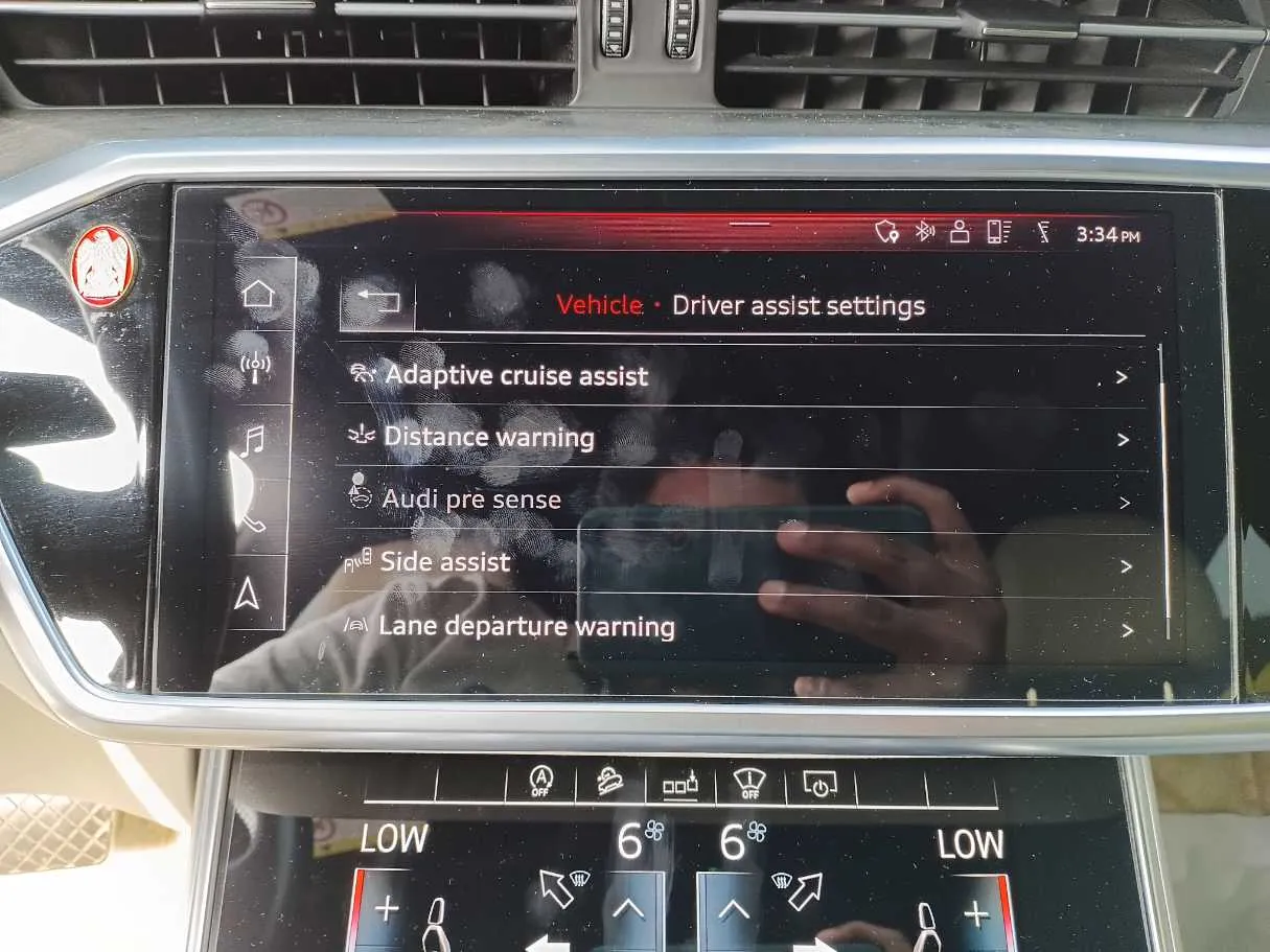 Car image 22