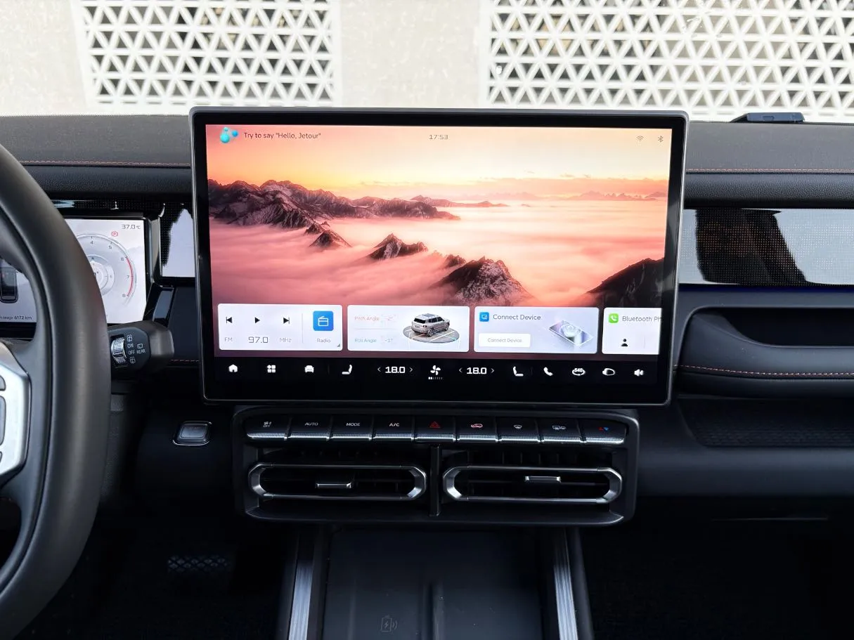 Car image 20