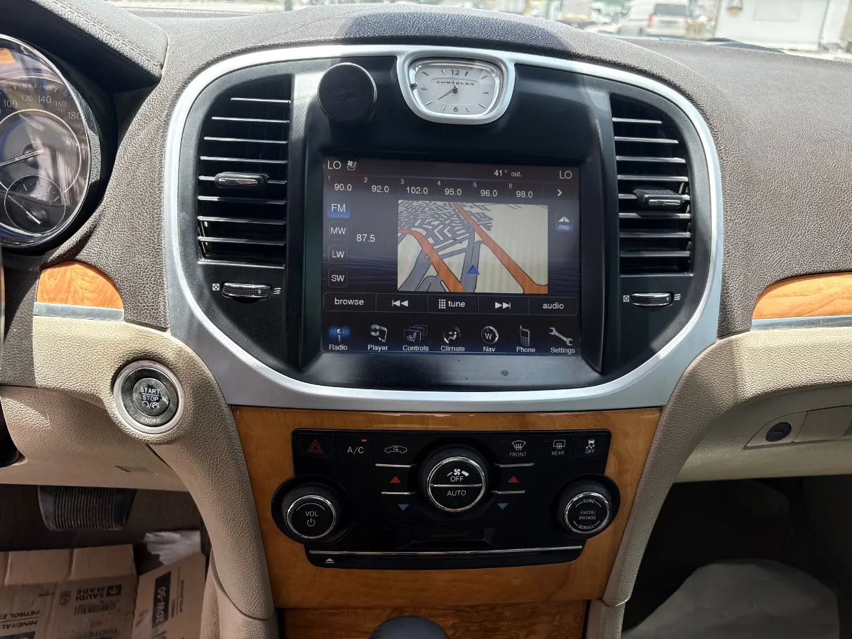 Car image 21