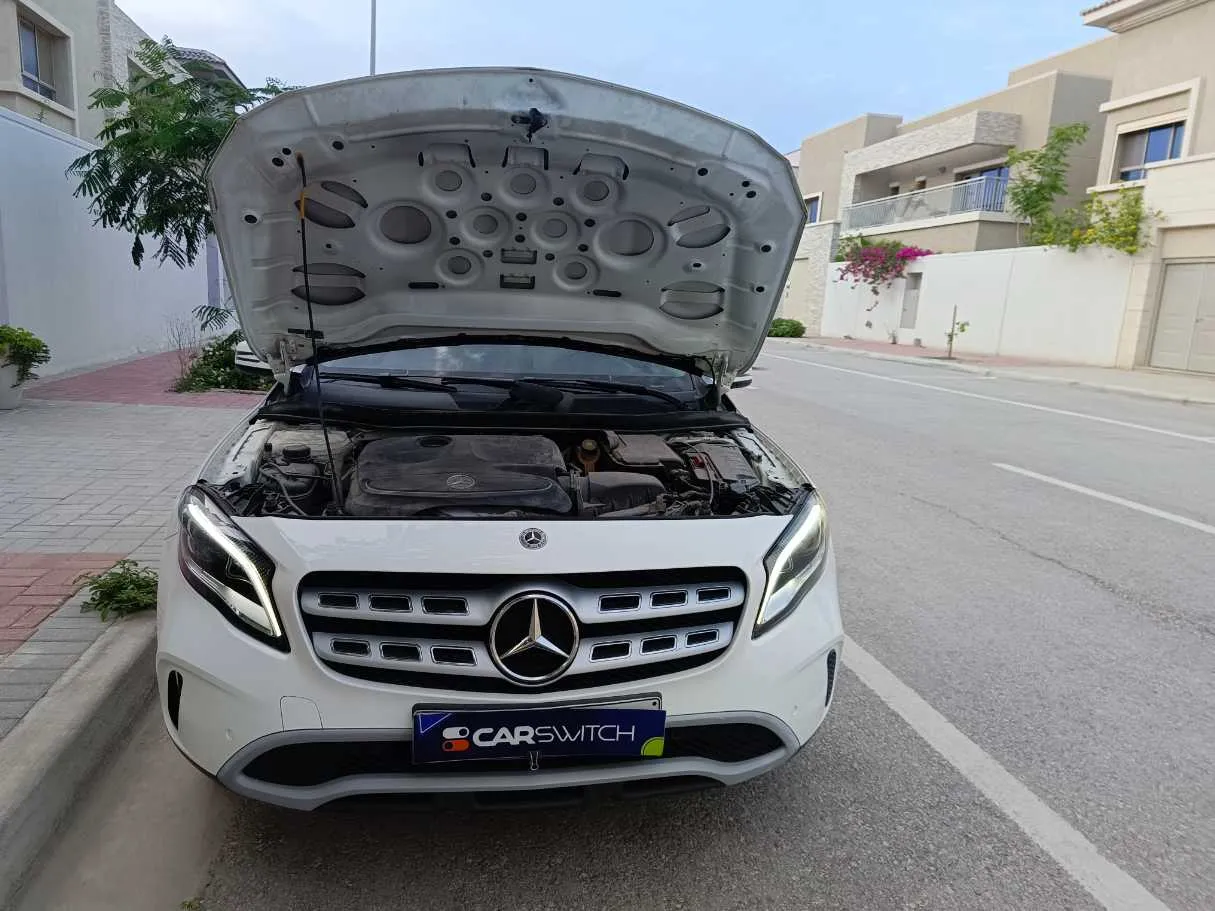 Car image 36