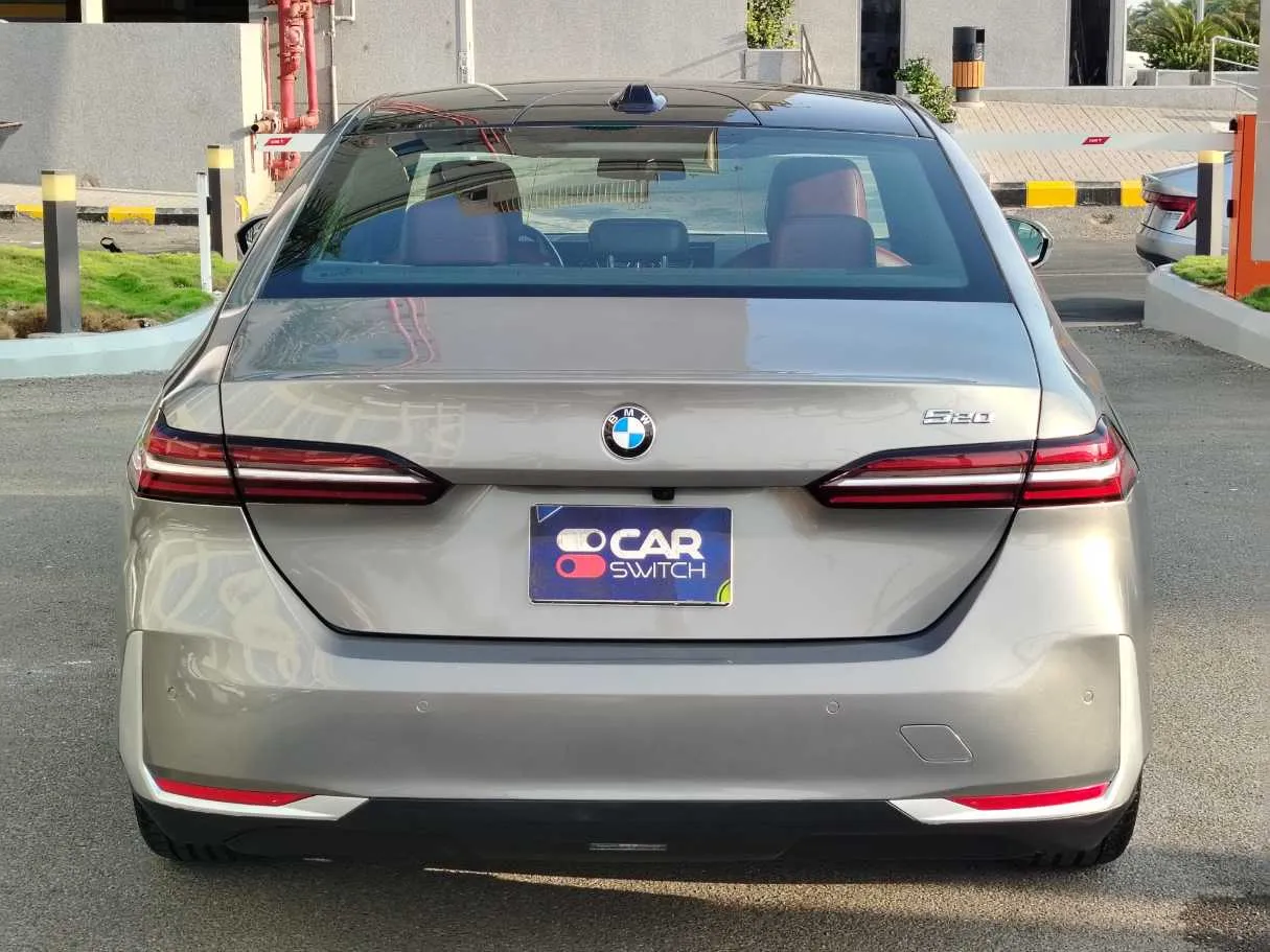 Car image 6