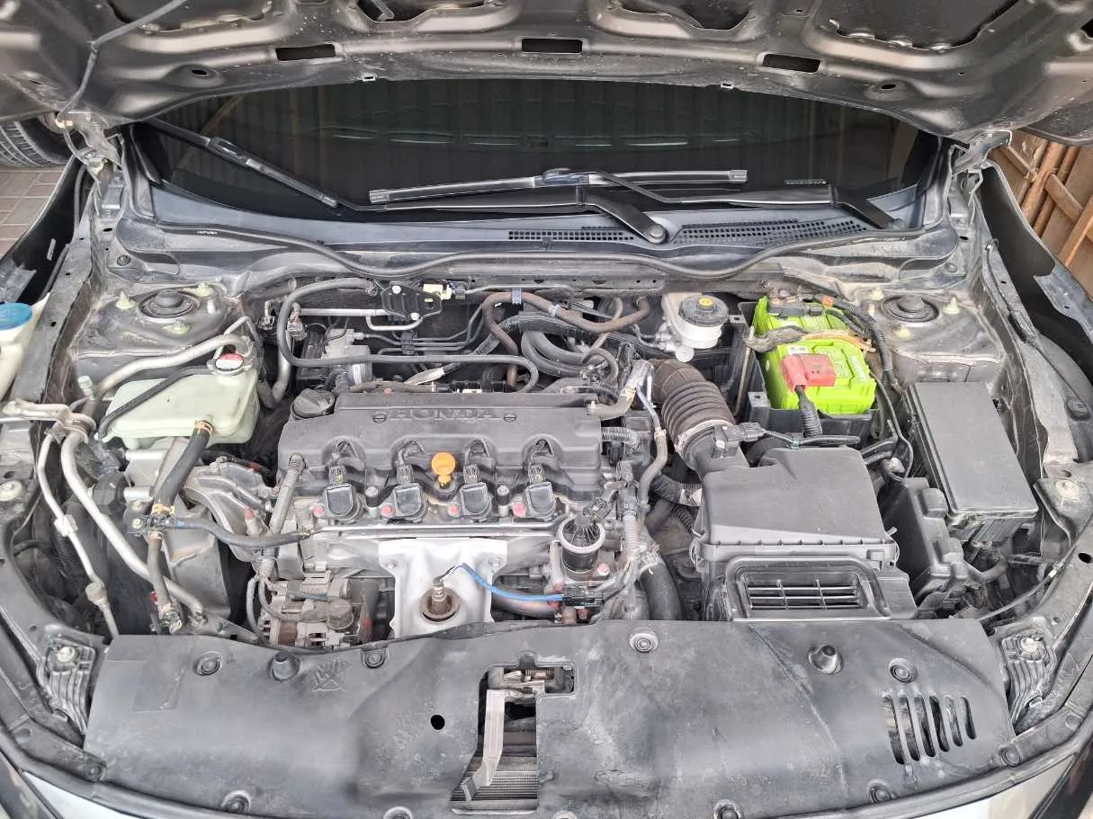 Car image 21