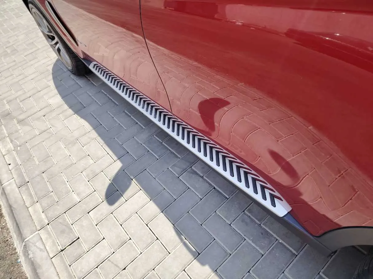Car image 45