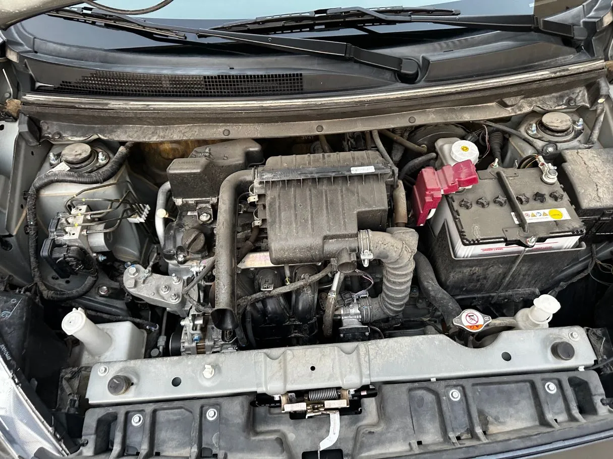Car image 24