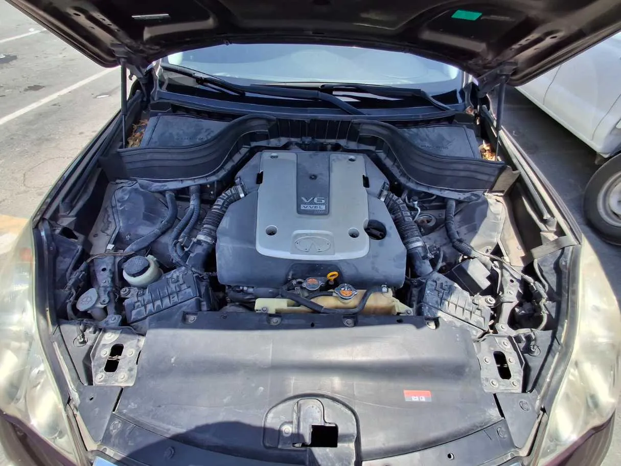 Car image 32