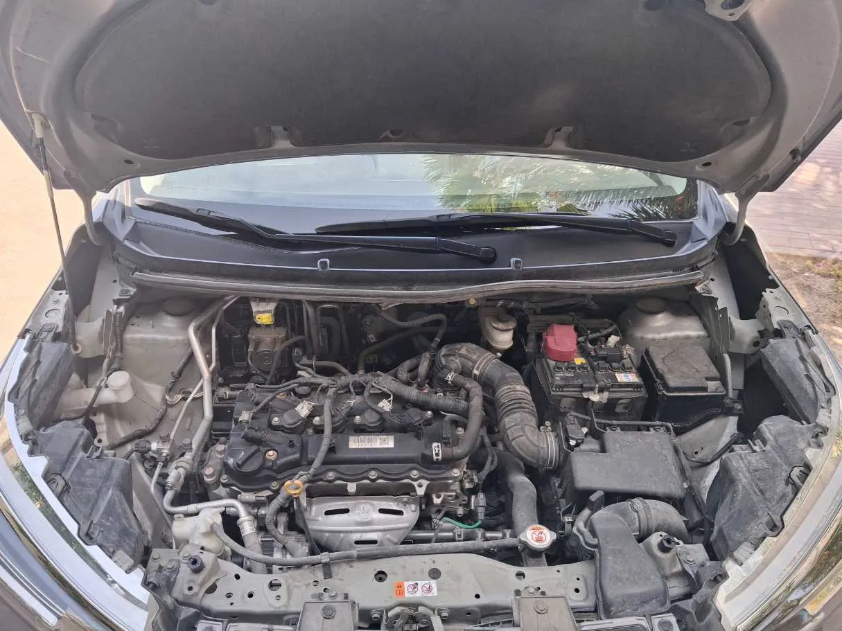 Car image 21