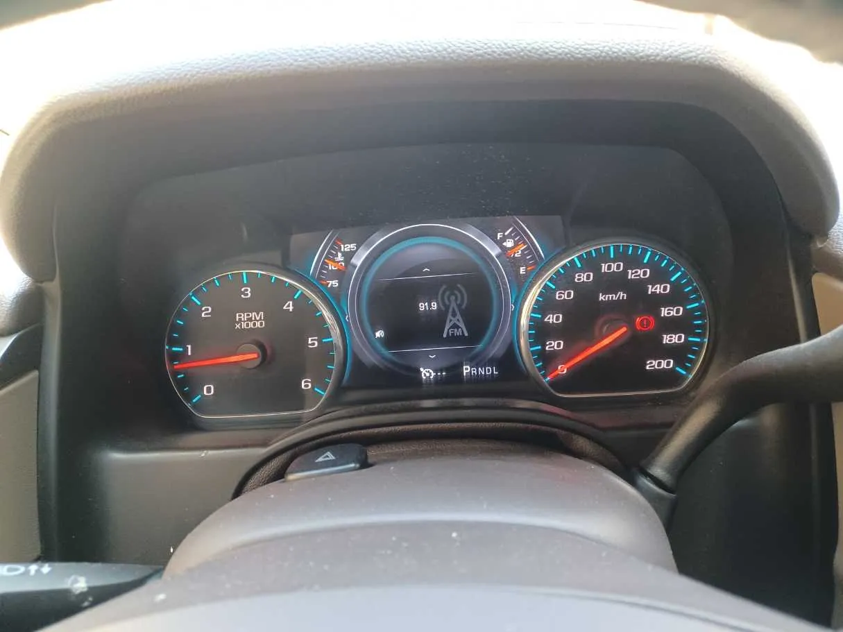 Car image 16