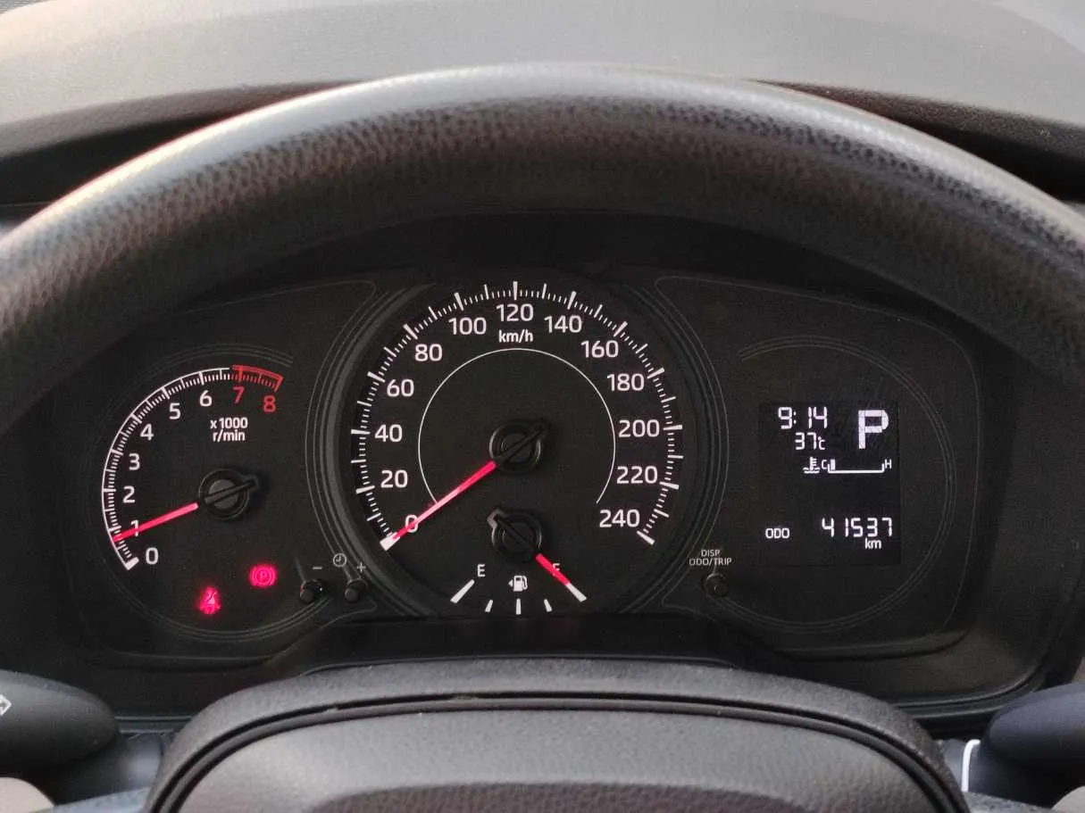 Car image 23