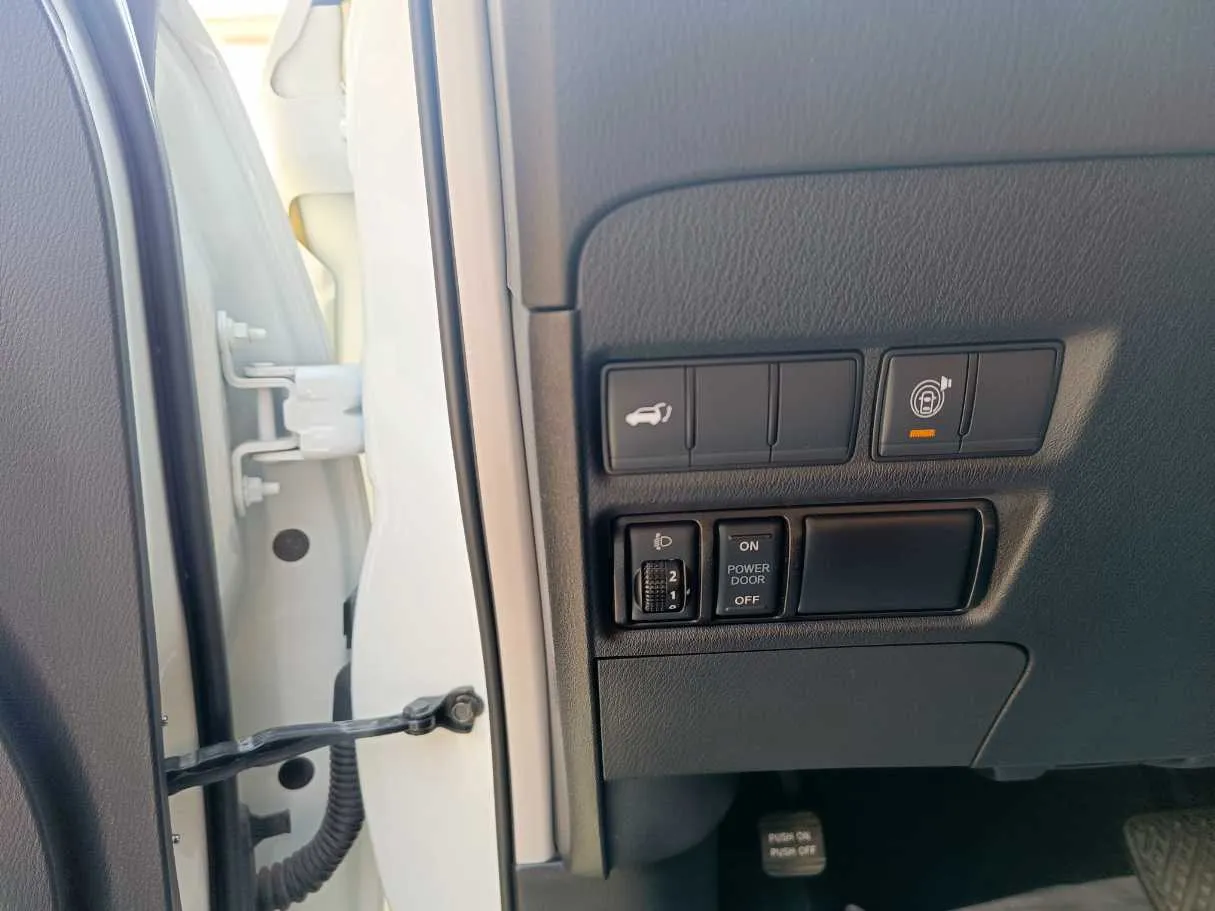 Car image 42