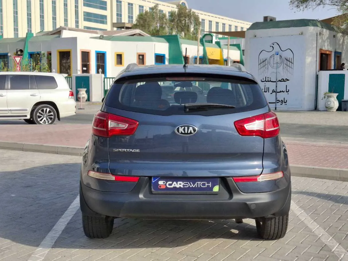 Car image 6