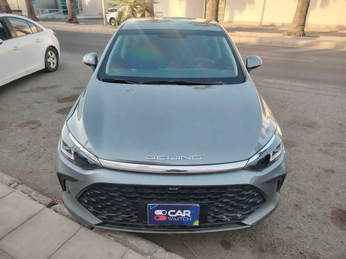 Car image 2