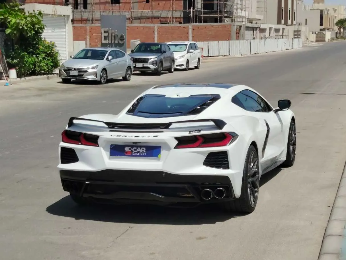 Car image 6