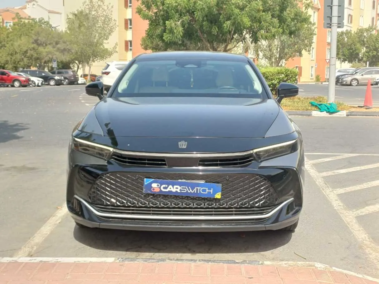 Car image 2
