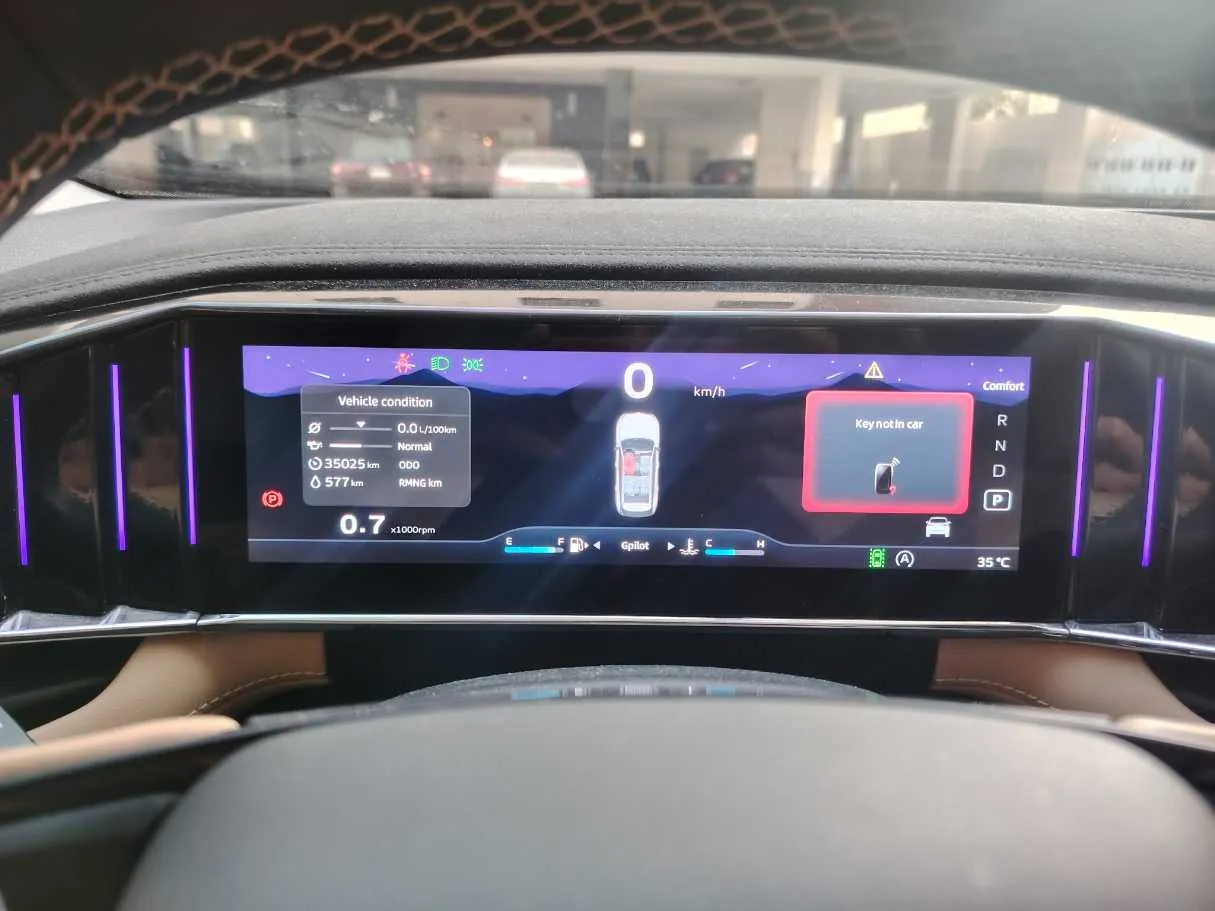 Car image 29