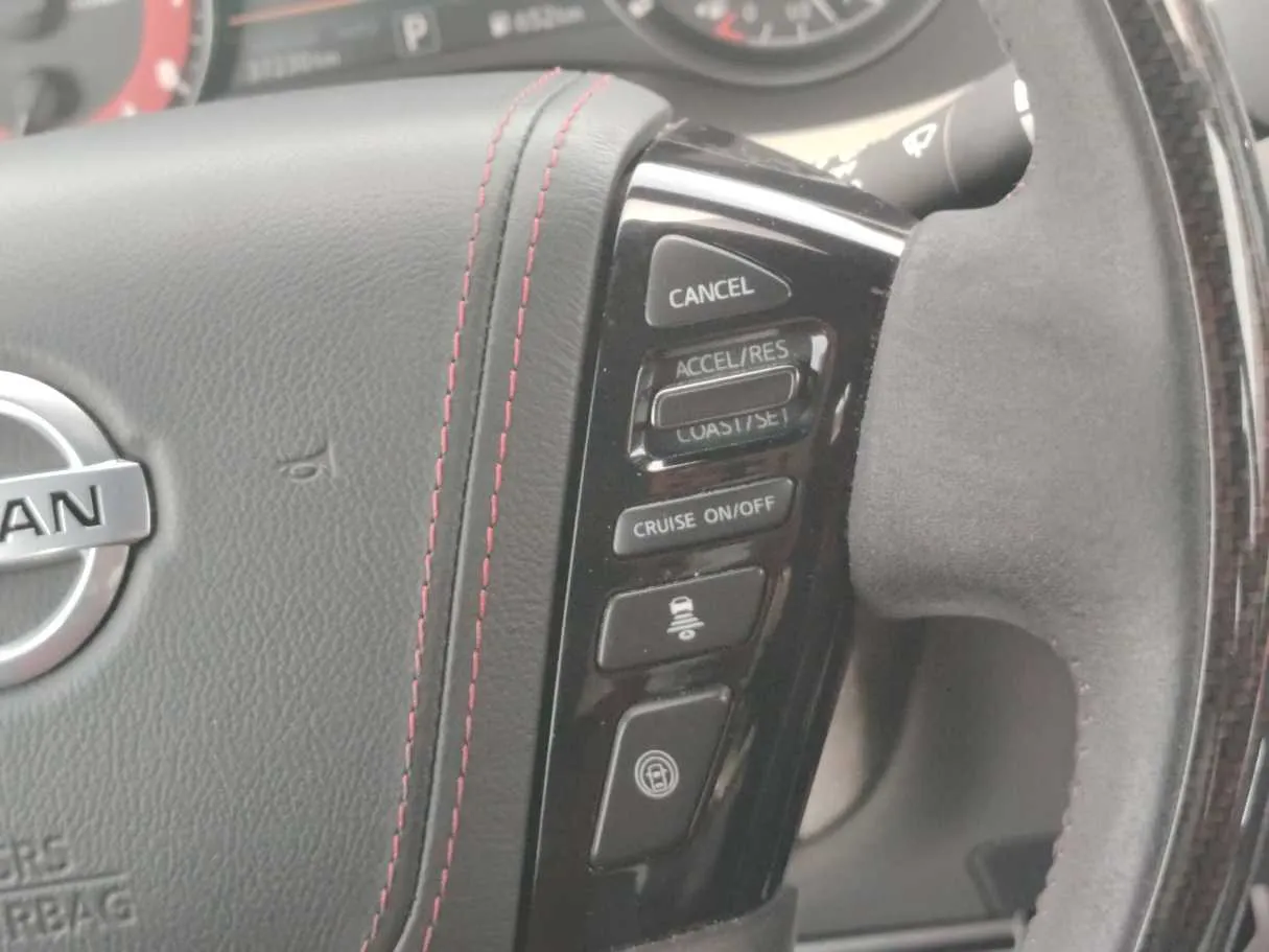 Car image 39