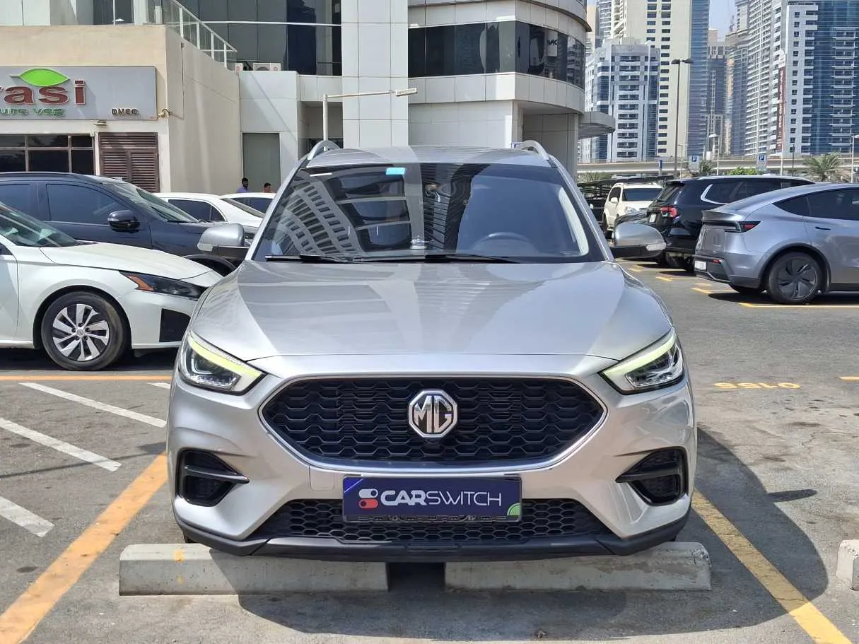 Car image 2
