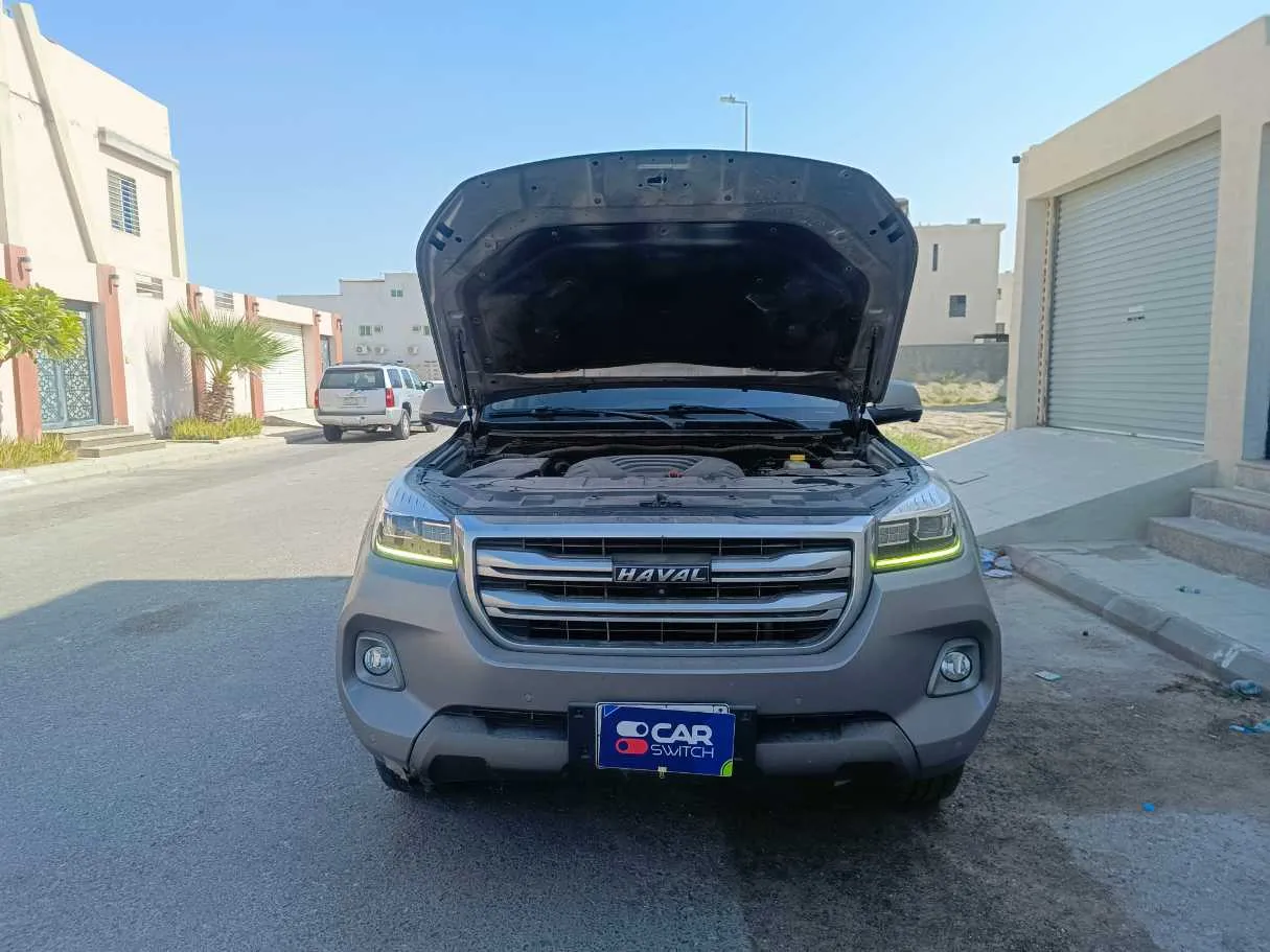 Car image 40