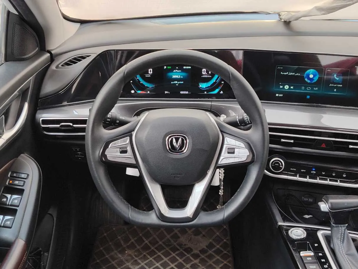 Car image 23